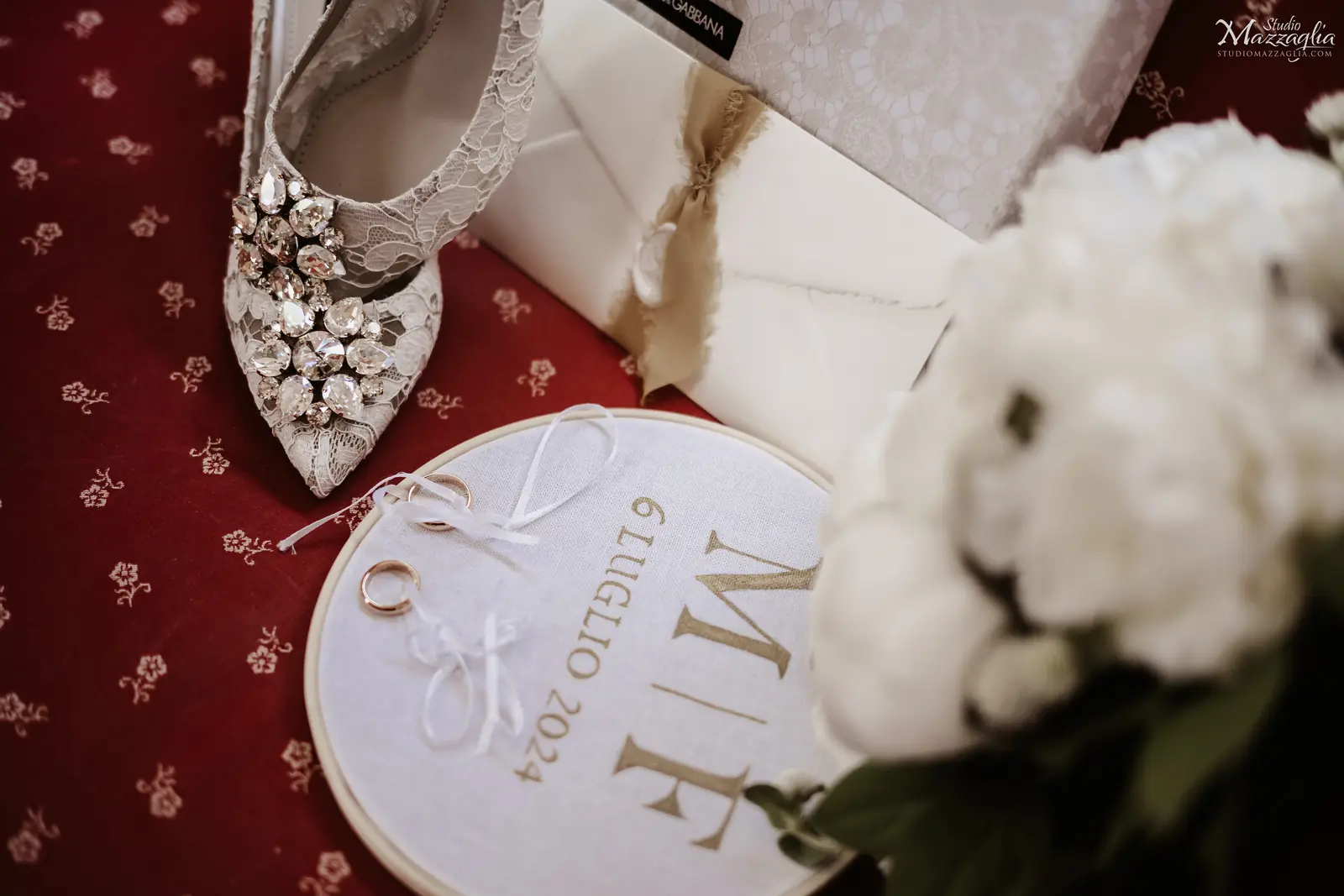 Dettagli accessori sposa matrimonio